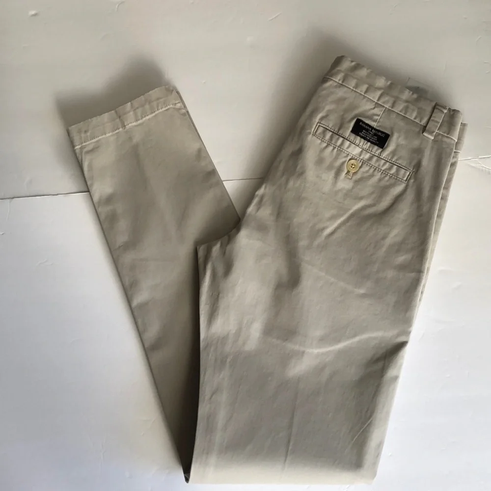 Banana Republic Fulton Skinny Chino Pants